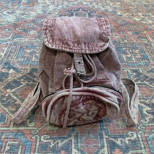 Lightweight Canvas Earthbound Backpack